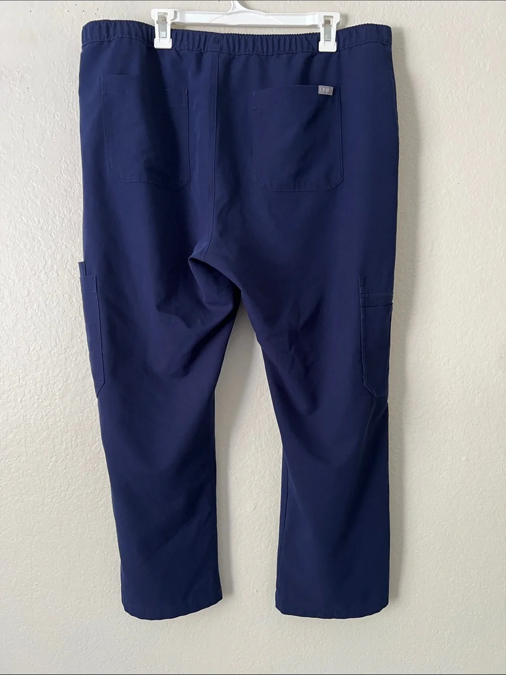 EUC FIGS Men's Cairo Cargo Scrub Pants Navy Size XXL/S